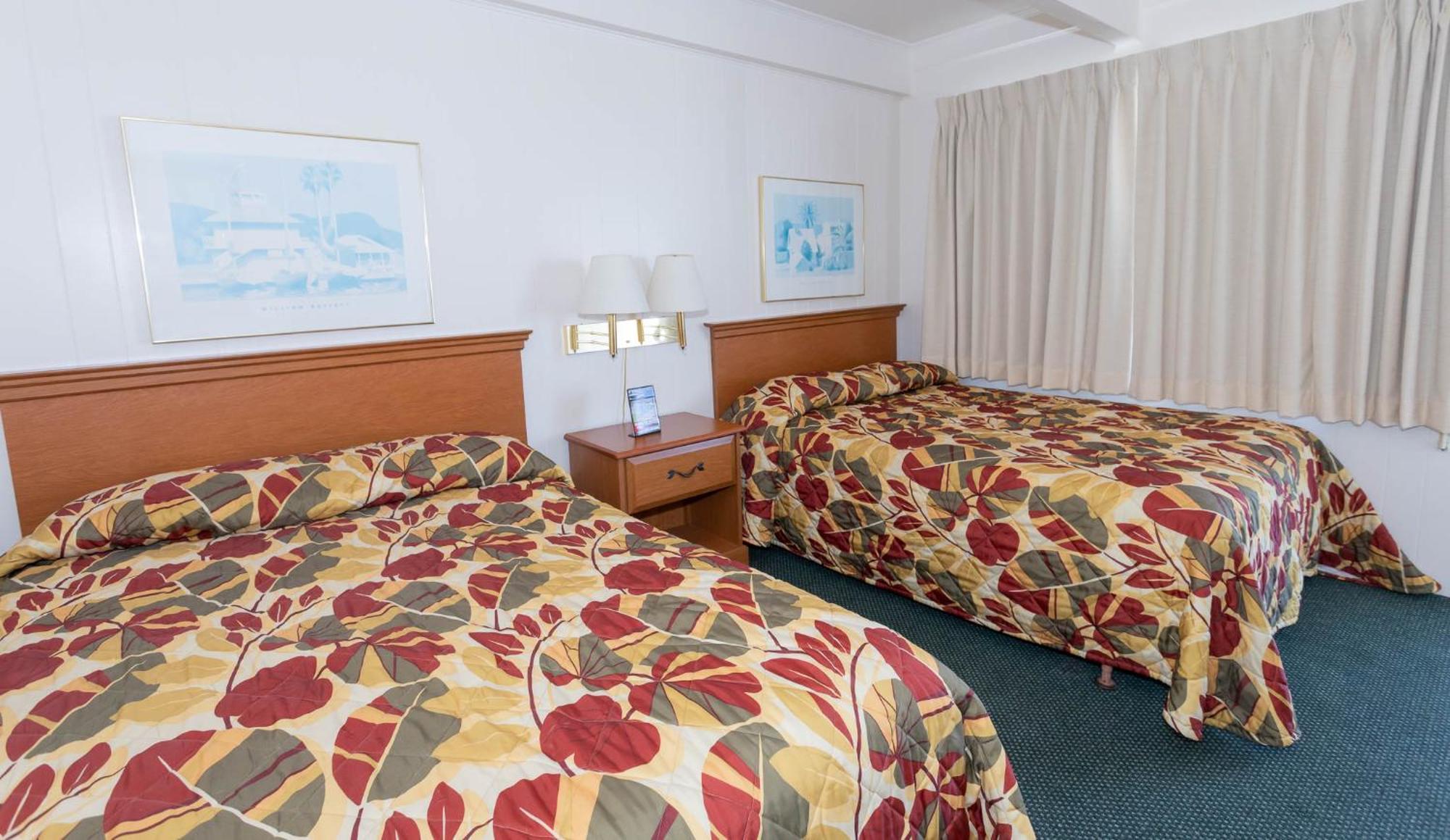 آوشين سيتي Fish Tales Boardwalk Inn & Ocean Mecca Motel المظهر الخارجي الصورة